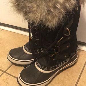 Size 8 black sorel Joan of arctic boots